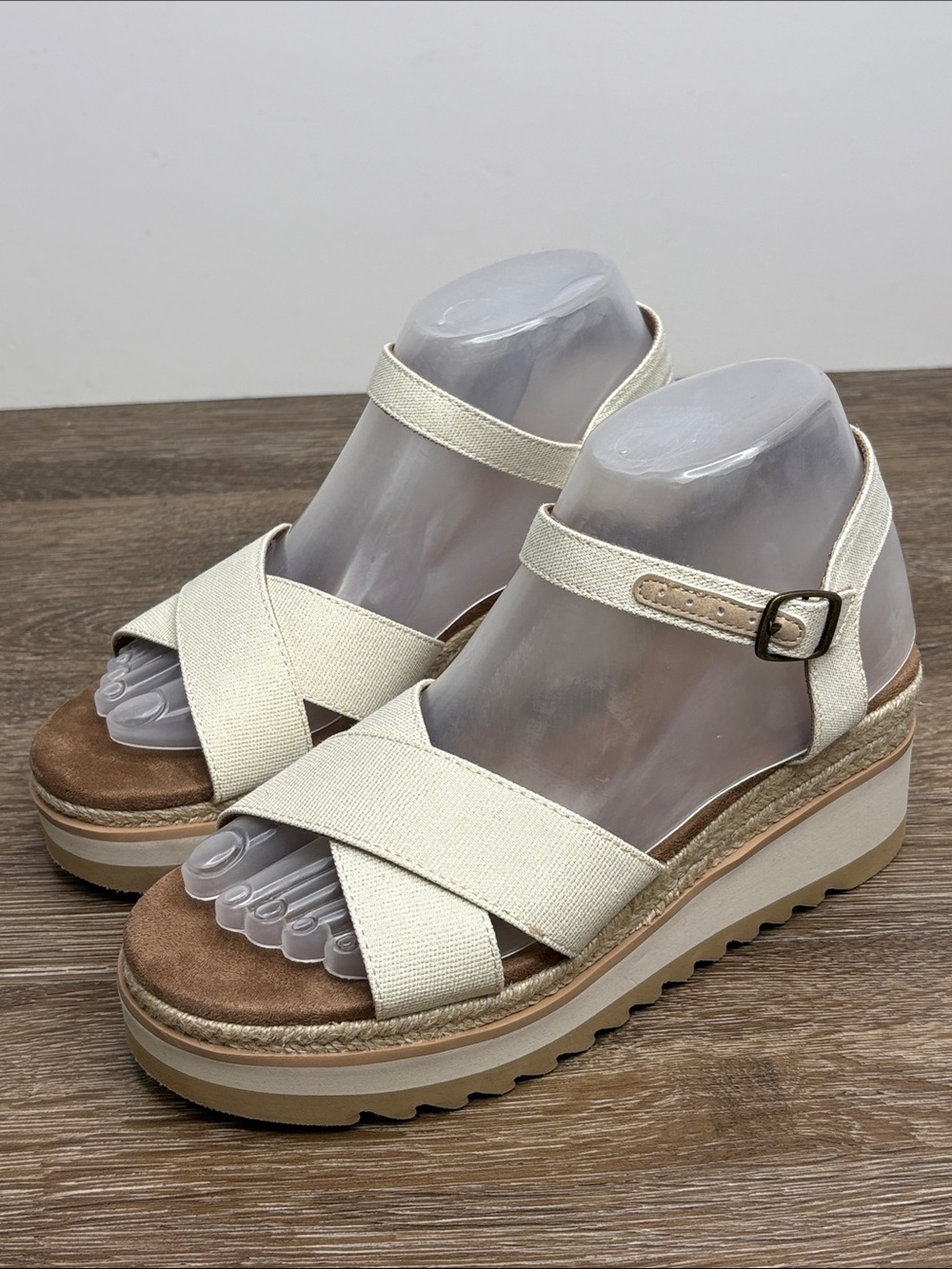 TOMS Women’s Platform Espadrille Wedge Sandals Ivory Size 7